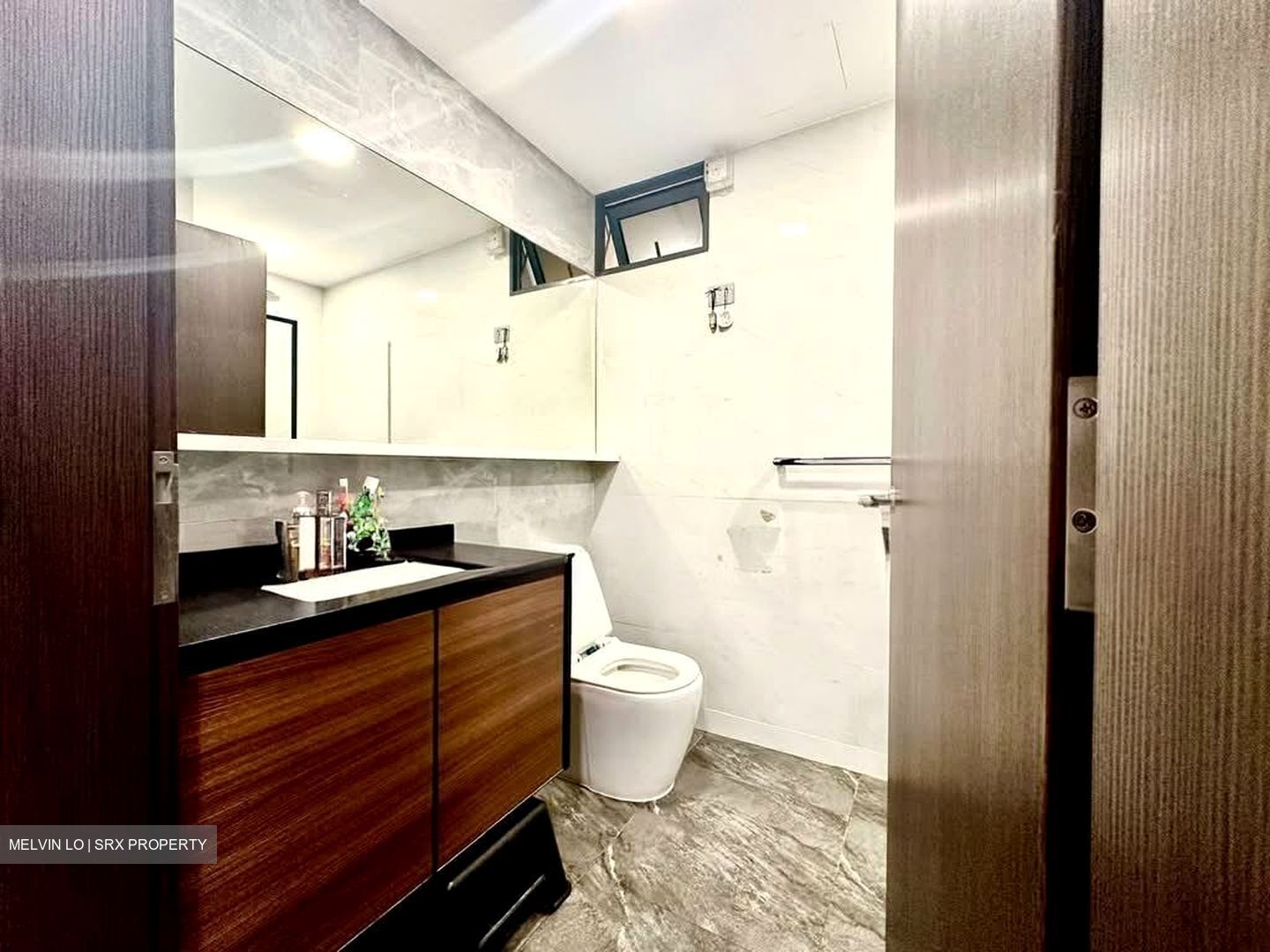 The Brownstone (D27), Condominium #575277101